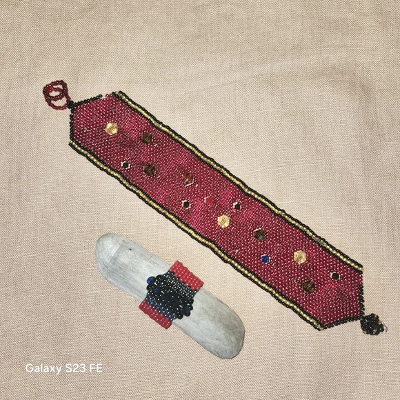 Handmade Beaded Rings And More - Picture 9 of 9